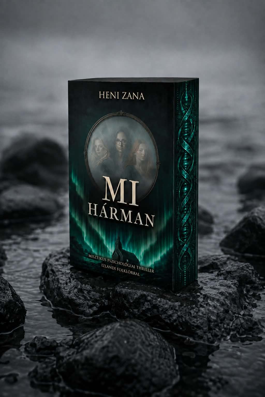 A Mi hárman című regény borítója világos izlandi köveken